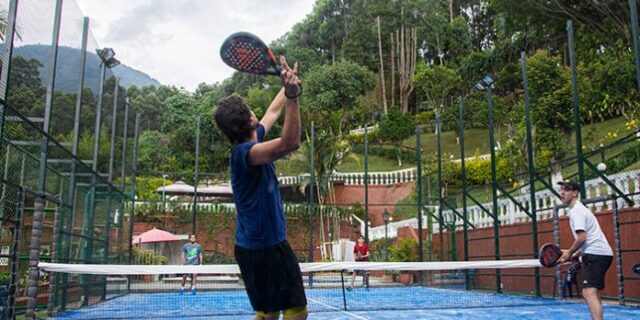 Padel-Medellin-Colombie.jpg